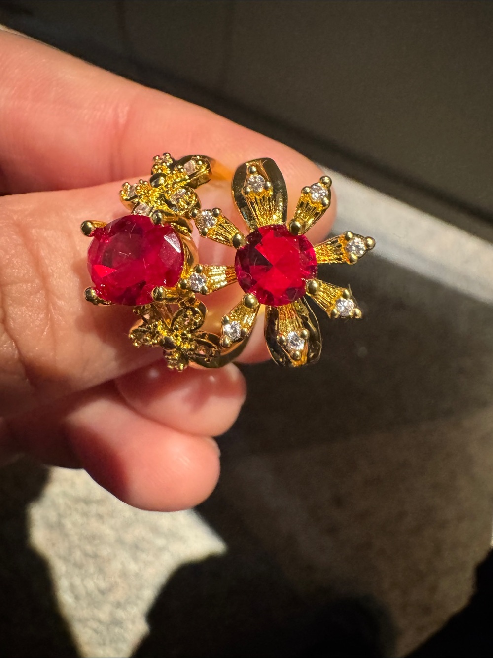 2 Rings Red Crystal Flower Rings - Women Jewelry - Picture 8 of 10